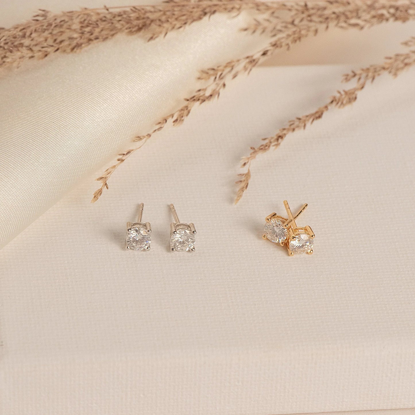 Brinco Moissanite Moriti