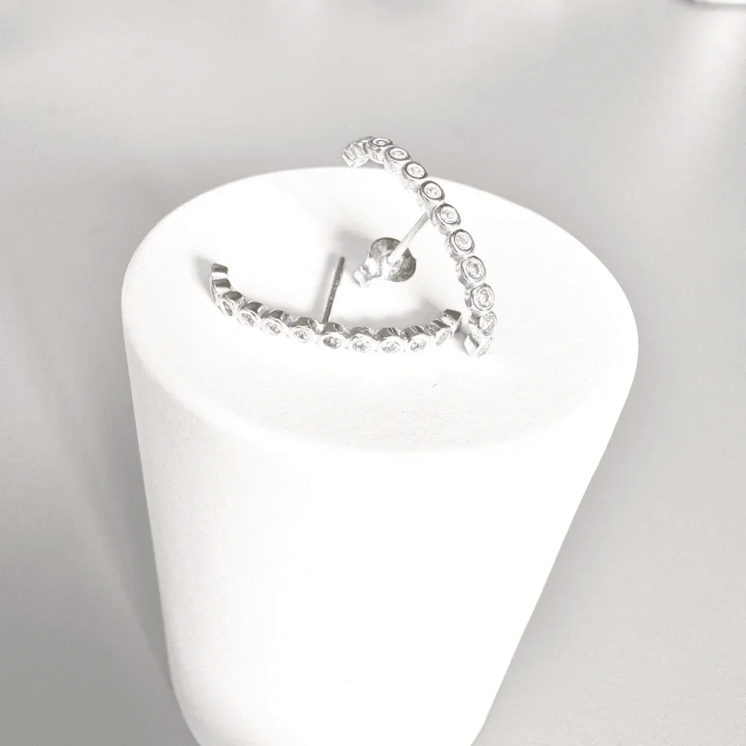Brinco Ear Hook Nuru
