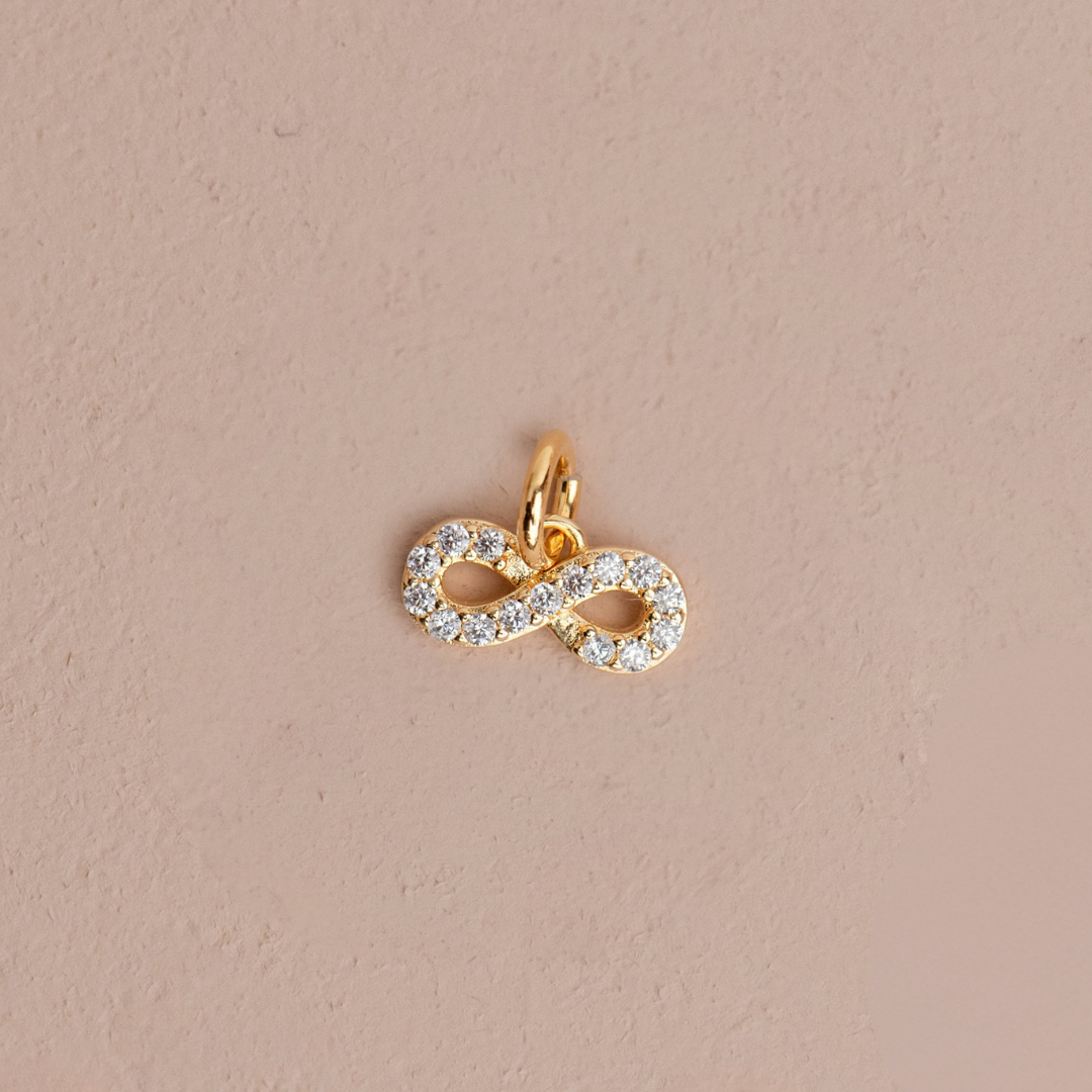 Charm Infinito Kaya