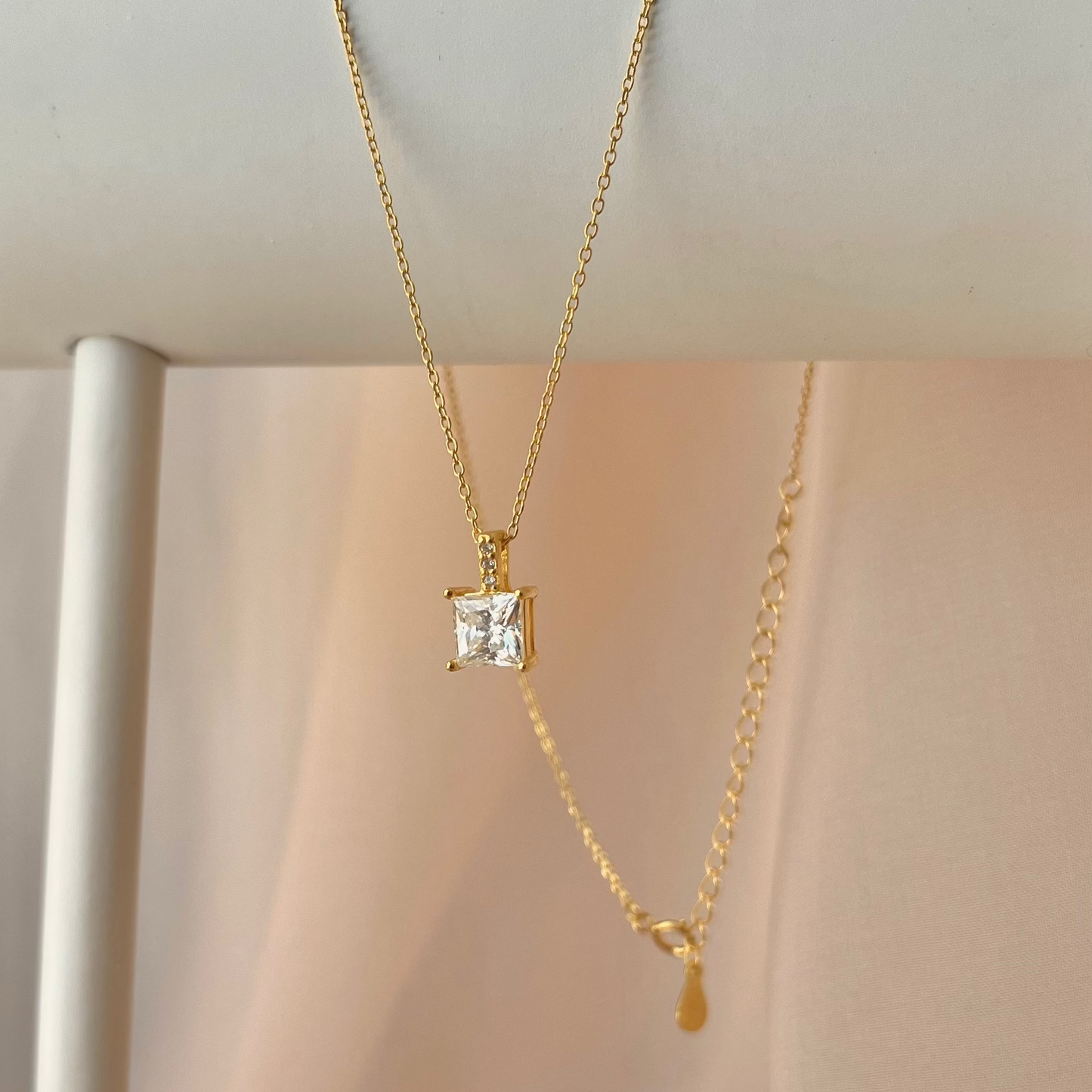 Colar Moissanite Princess Cut