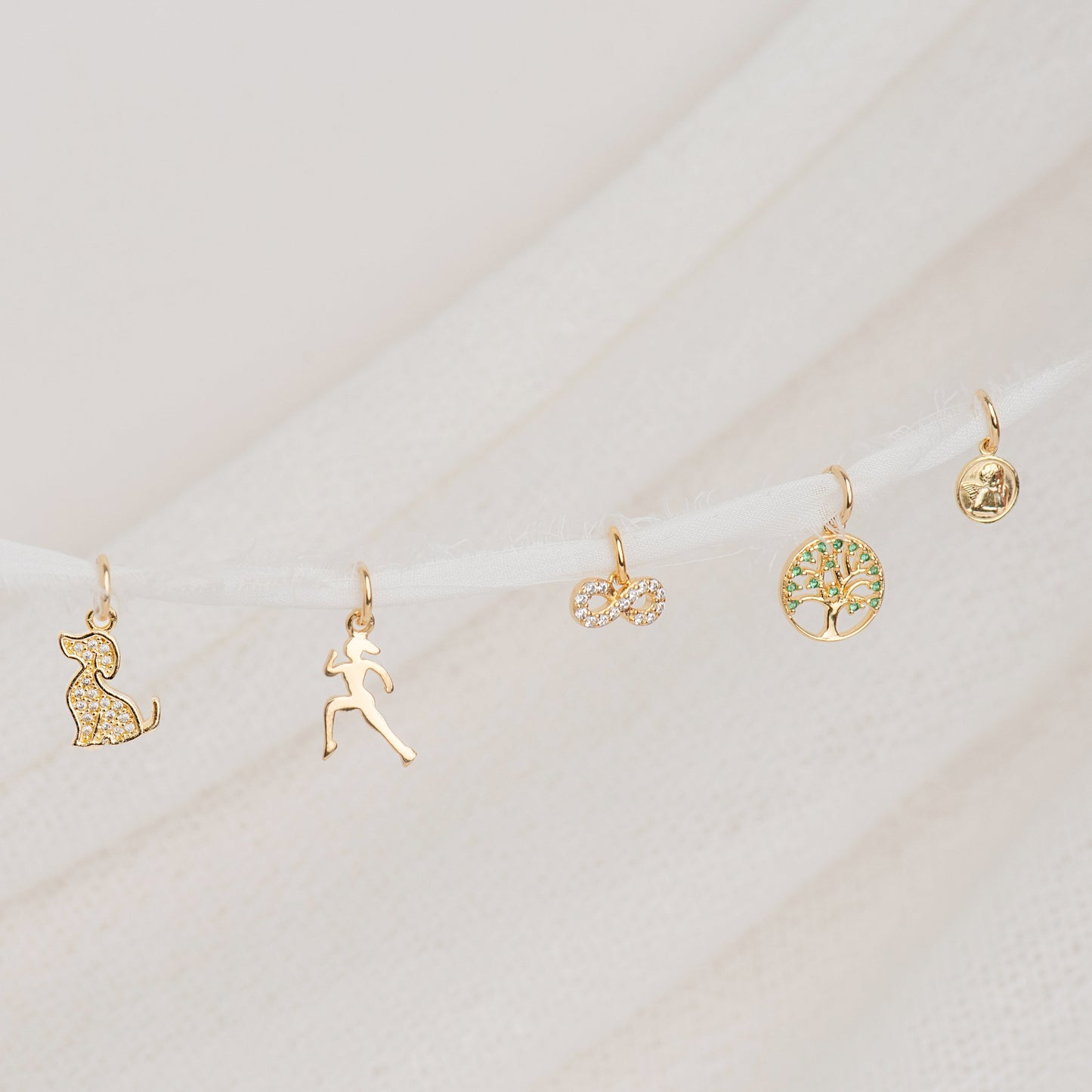 Charm Infinito Kaya